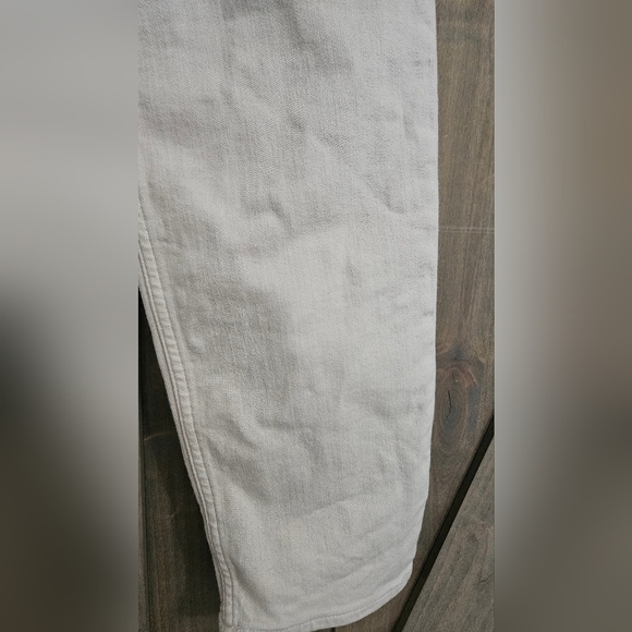 ATHLETA Flex Straight Ankle Jean In Bone. Size 4 - Picture 6 of 12